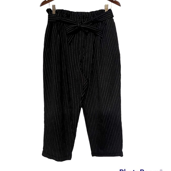 Grey, Pin striped, paperbag waist ankle pants - Picture 2 of 7
